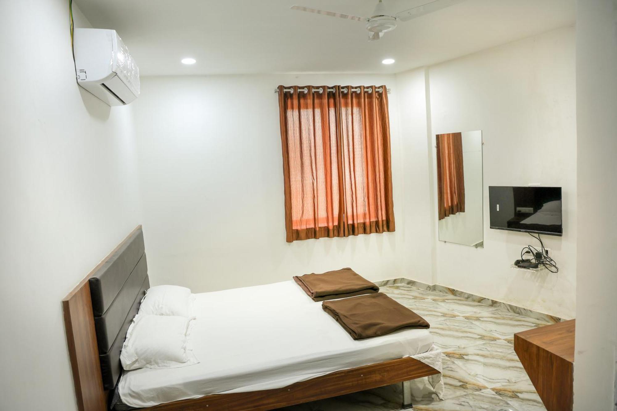 Hotel Aaram Kalupur Ахмедабад Екстер'єр фото