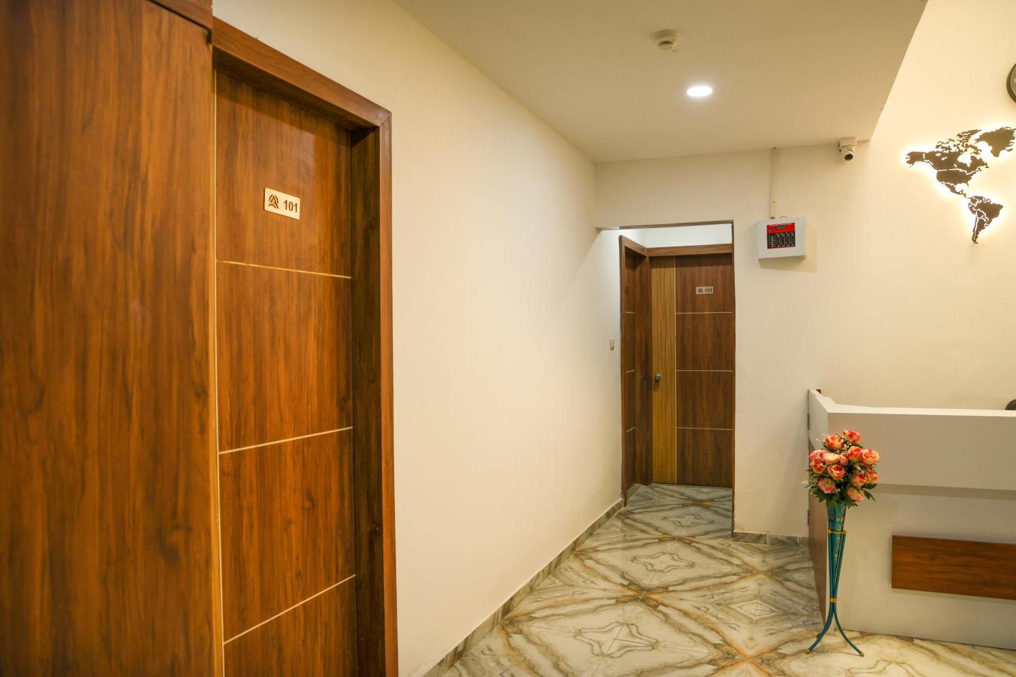 Hotel Aaram Kalupur Ахмедабад Екстер'єр фото